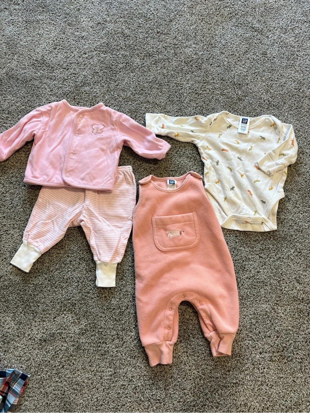 Vintage Y2K era Gap Newborn Girl Long-sleeve Outfits